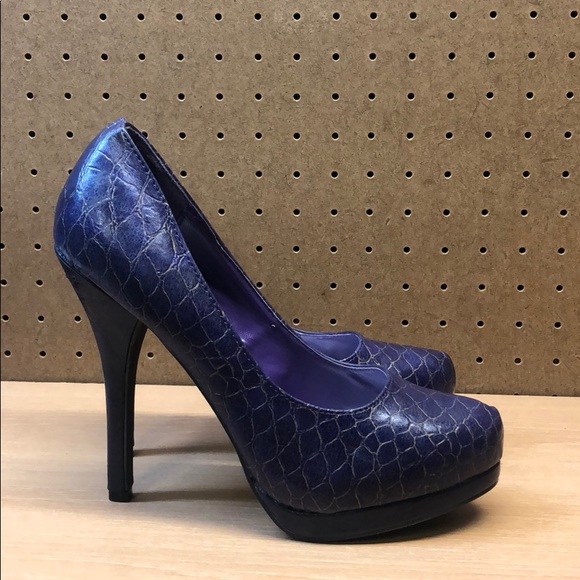 Shoe Dazzle Shoes - Shoedazzle Veata Purple Platform Heels sz 8.5